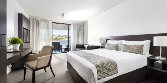 Apartment Hotel Room - Pier21