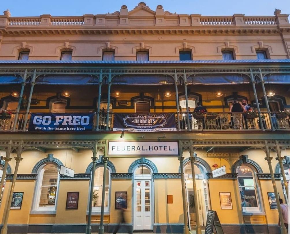 Federal Hotel exterior photo