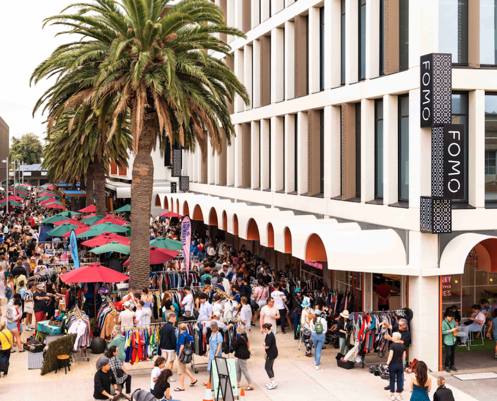 Pre Loved clothing market fremantle October