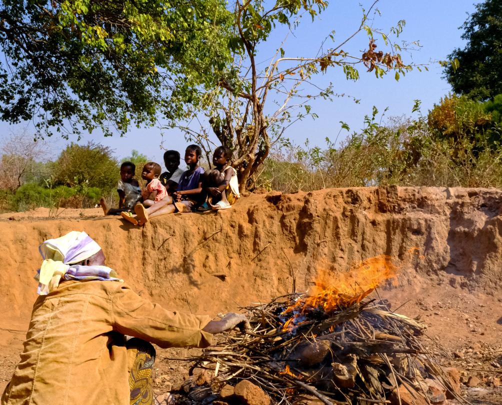 Shupiwe Chongwe – Miyoba Siakaziba (Traditional Firing)