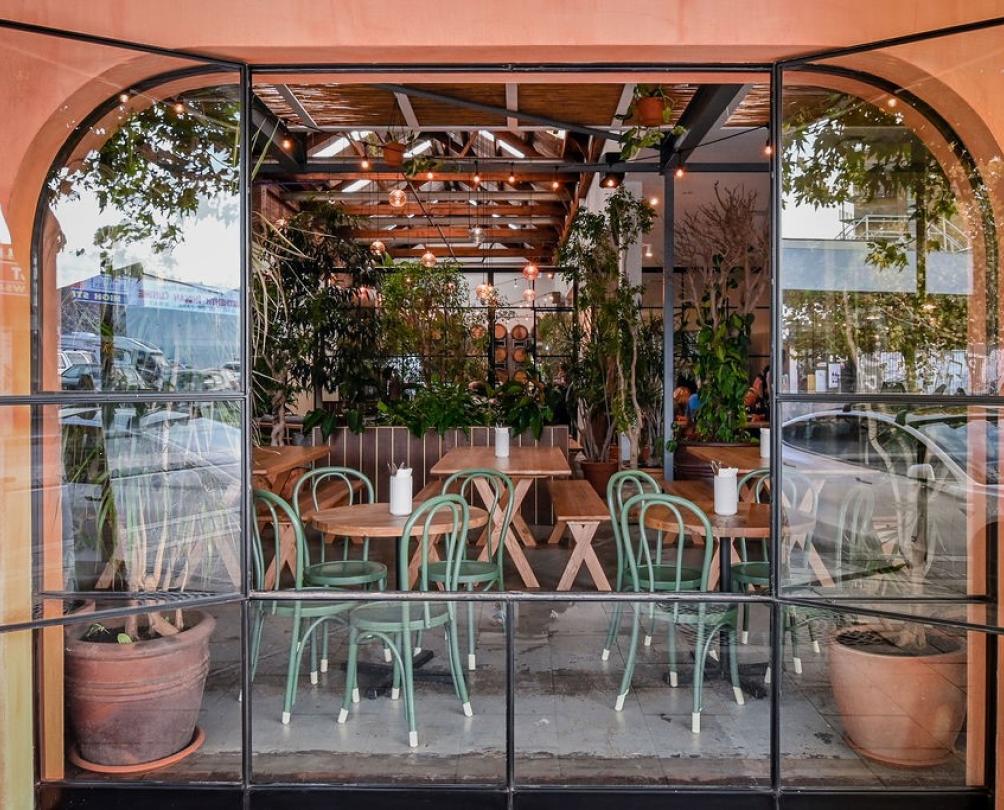 H&C Urban Winery windowfront.