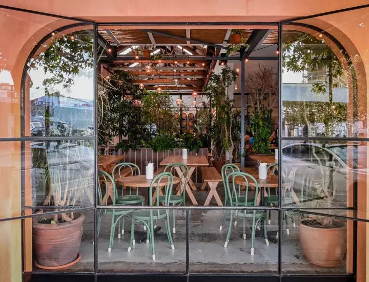 H&C Urban Winery windowfront.
